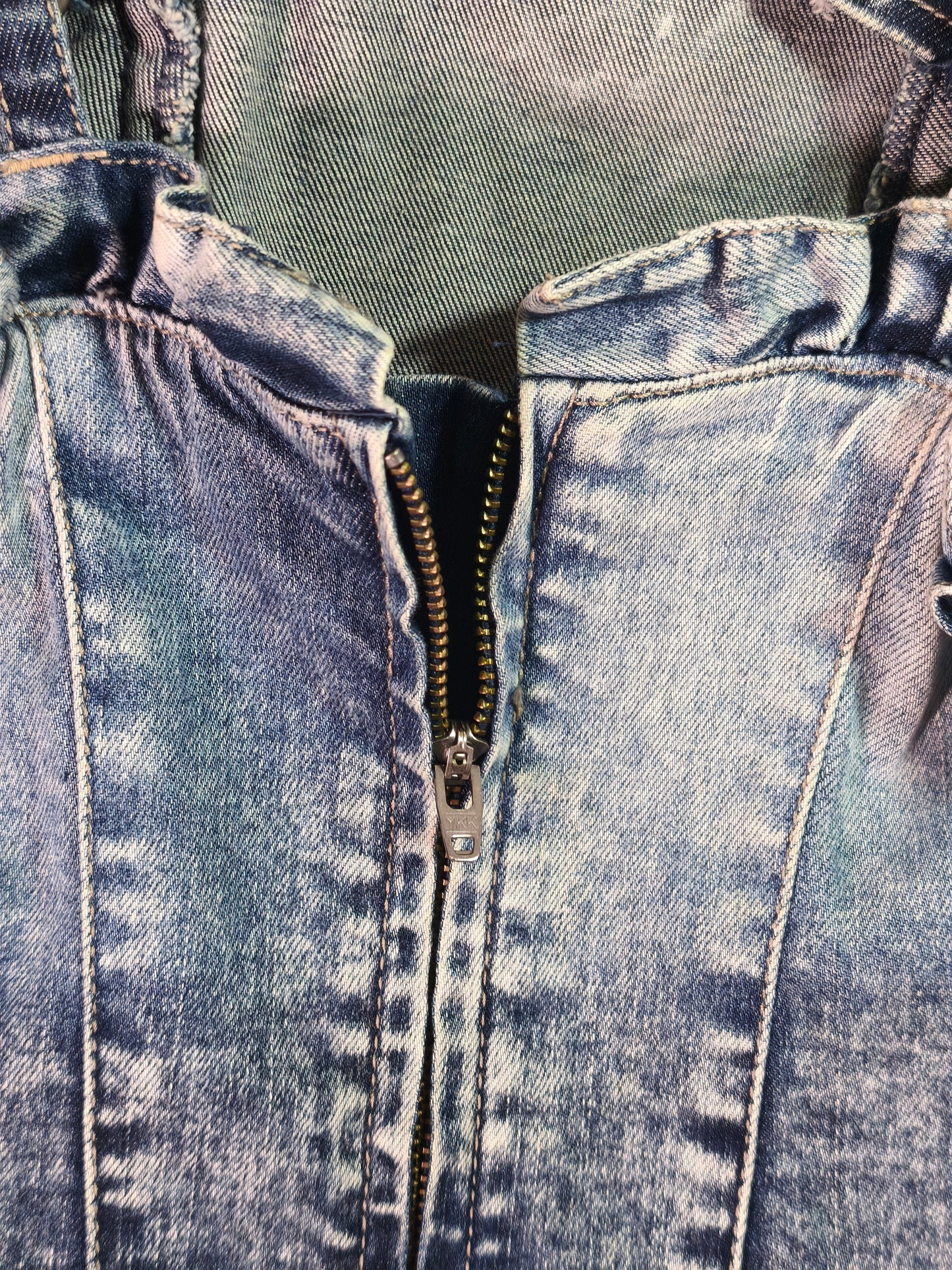 Vestido Denim Sisley con Volantes – Estilo Y2K