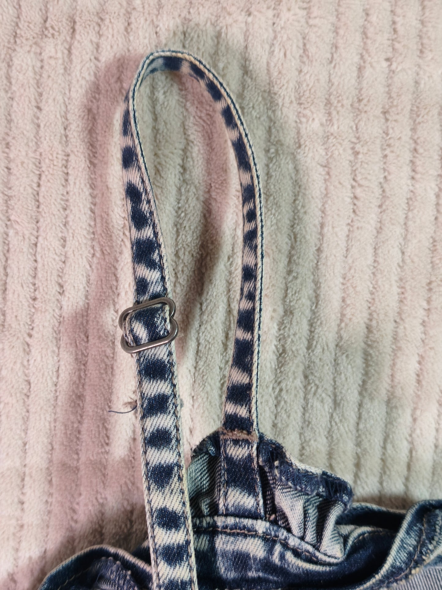 Vestido Denim Sisley con Volantes – Estilo Y2K