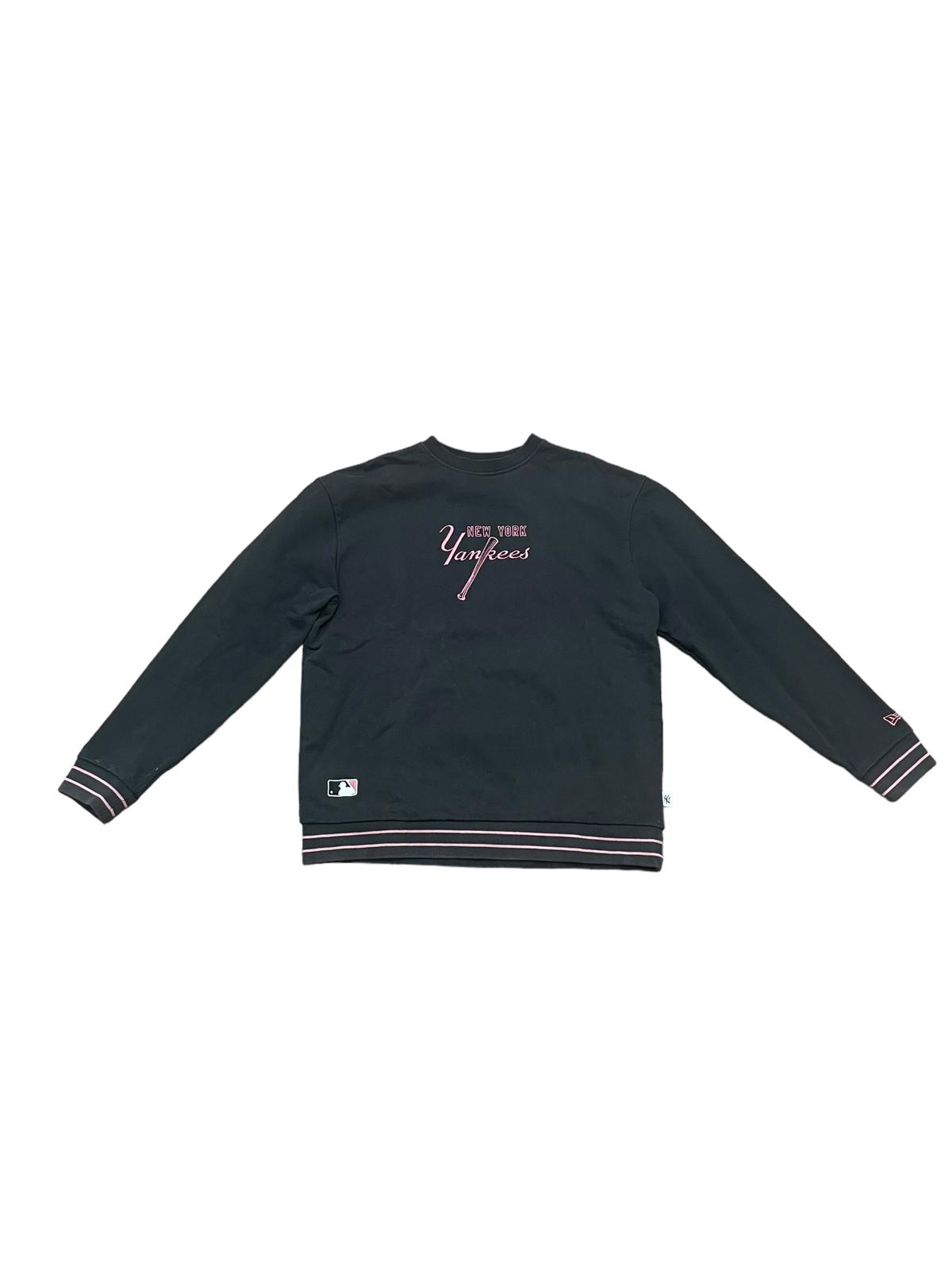 Sudadera negra y rosa Yankees